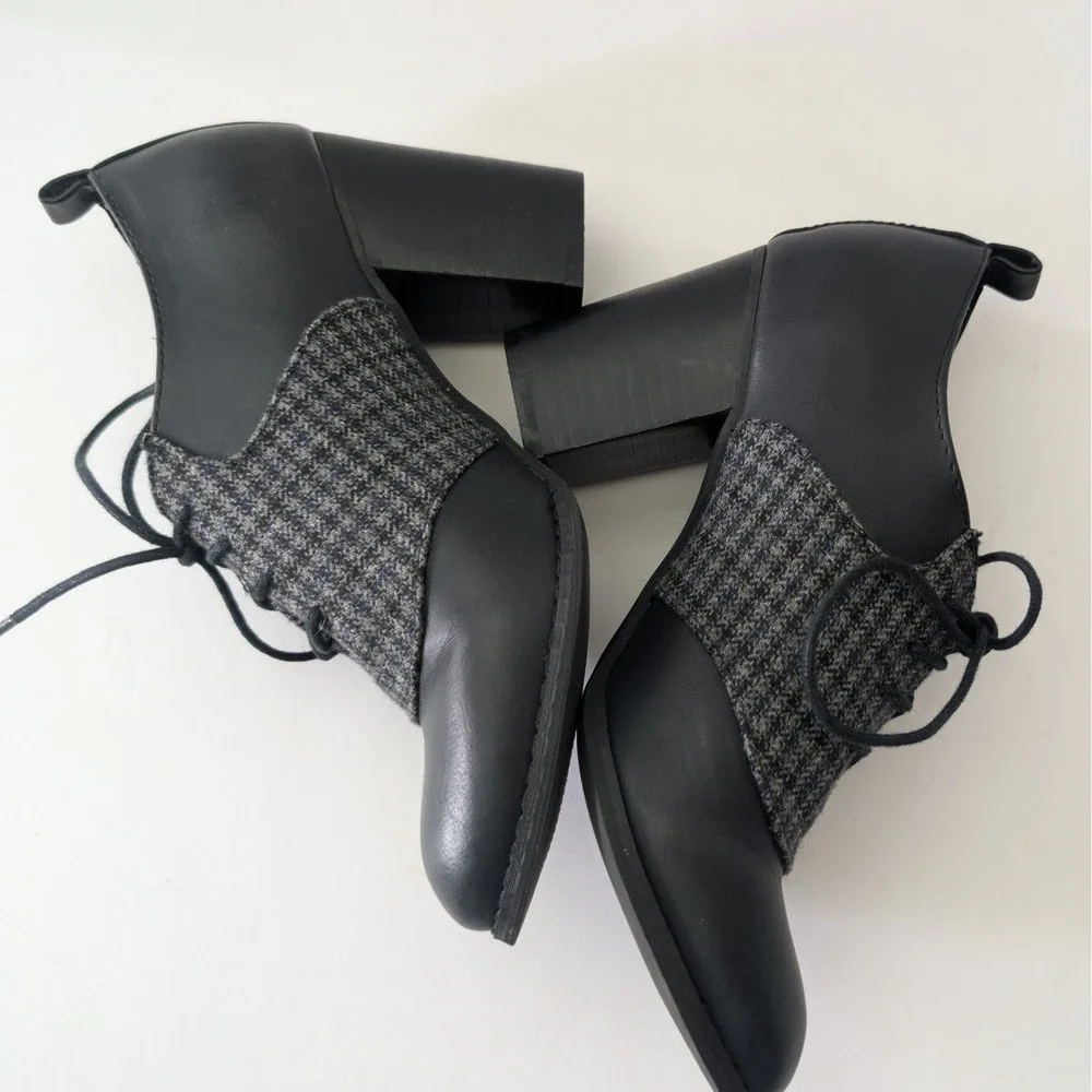 Restricted Womens Black Houndstooth Lace Up Oxford Block Heel Booties Size 6.5